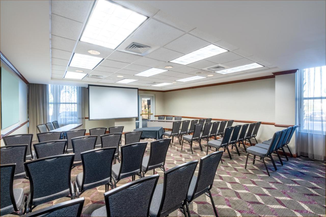 Residence Inn By Marriott Charleston Airport Exterior photo